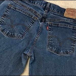 Vintage Levi’s 550  jeans